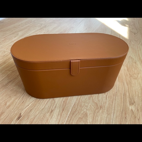 Dyson - Picture 2 of 8